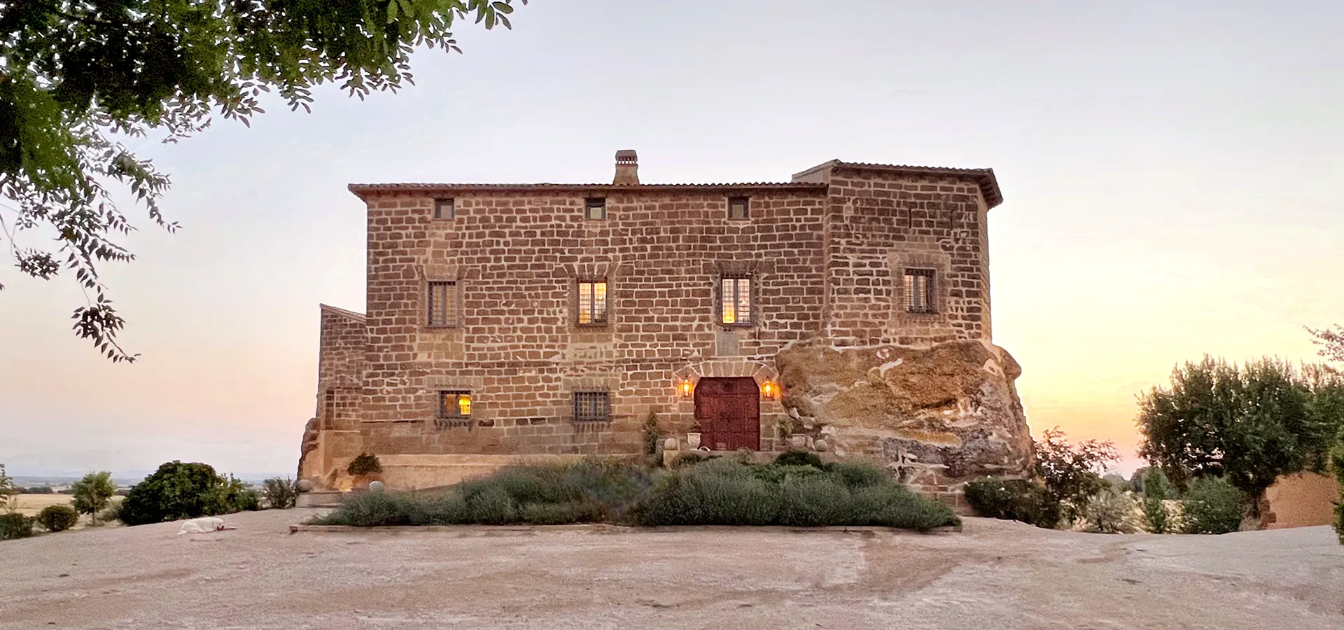 Casa Rural en Huesca Castillo de Corvinos datos de contacto